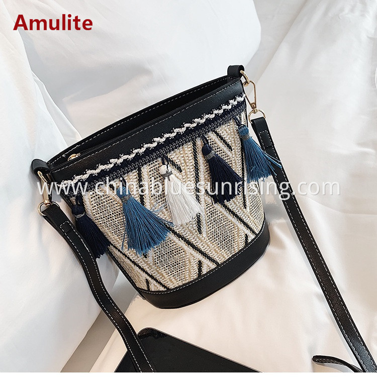 Straw Zipper Small Cross body bag